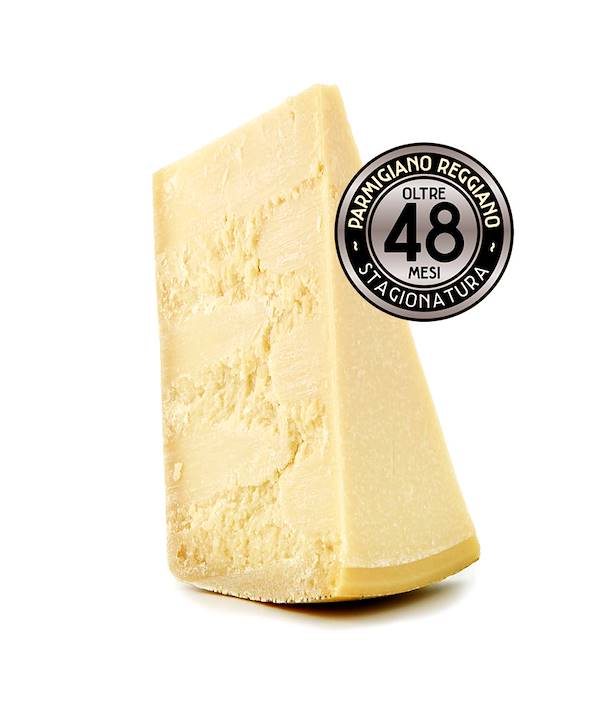 Parmigiano Reggiano 48 months, Parmigiano Reggiano 48 Months | Latteria Mogliese - complex flavor