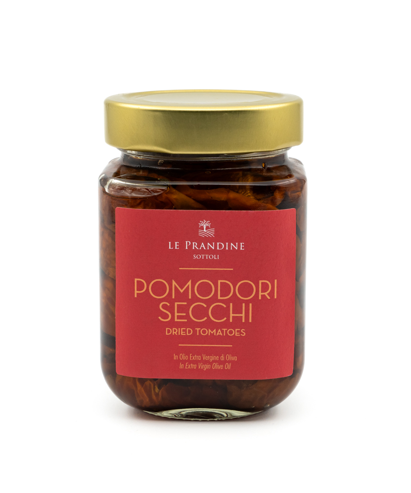 Dried tomatoes in extra virgin olive oil