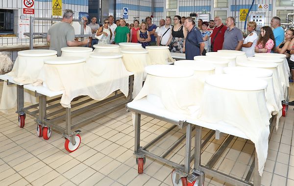 Inauguration of the new 2023 store