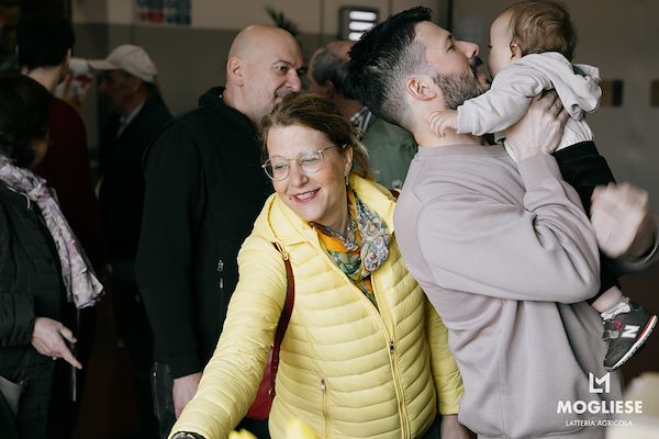 Scopri il cuore del Parmigiano Reggiano con Caseifici Aperti 12 e 13 Aprile 2025